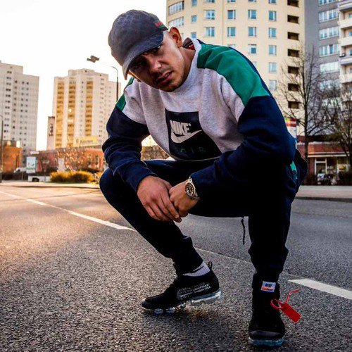 Optx 💸 tweet media