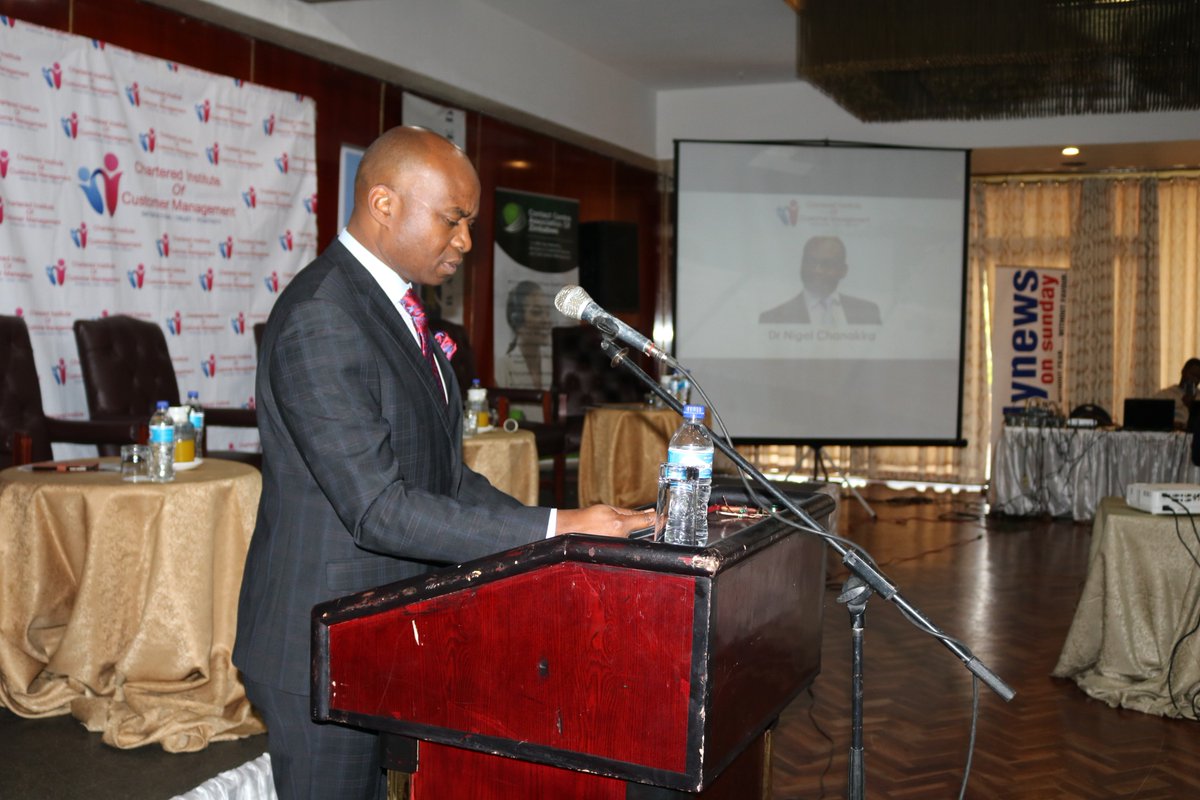 NMBBankZim's tweet photo. As leaders at the top, you need to re-engineer your staff to have customers in their DNA. @nigelchanakira @CICMGLOBAL #ZimCx2018 #cicmglobal #Customer_Experience_Symposium #NMBService_Excellence #NMBBank https://t.co/m5A5LYF6ps