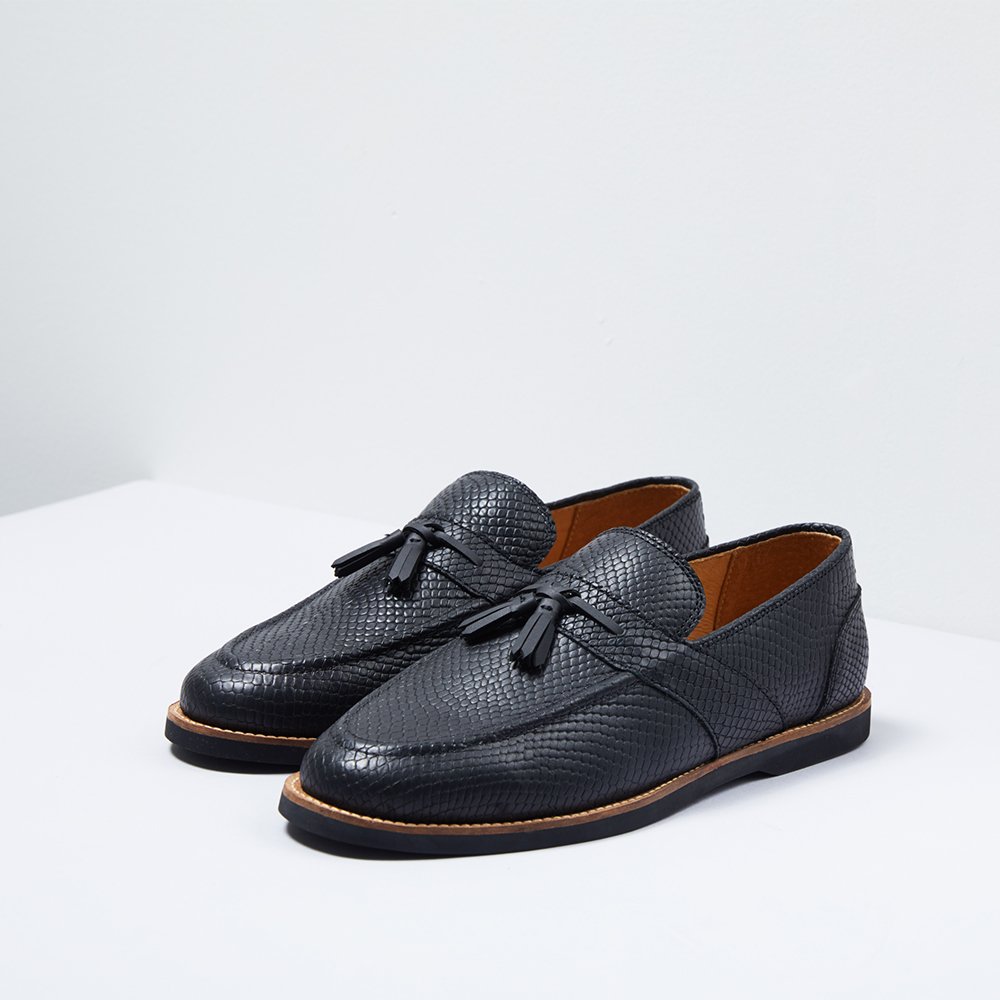 HRS is a new label by Erik Ellington and Dennis Martin. The brand aspires to redefine contemporary footwear by offering an elevated product while referencing the founders’ skateboarding lineage and building on Ellington's 20 years in the footwear industry.