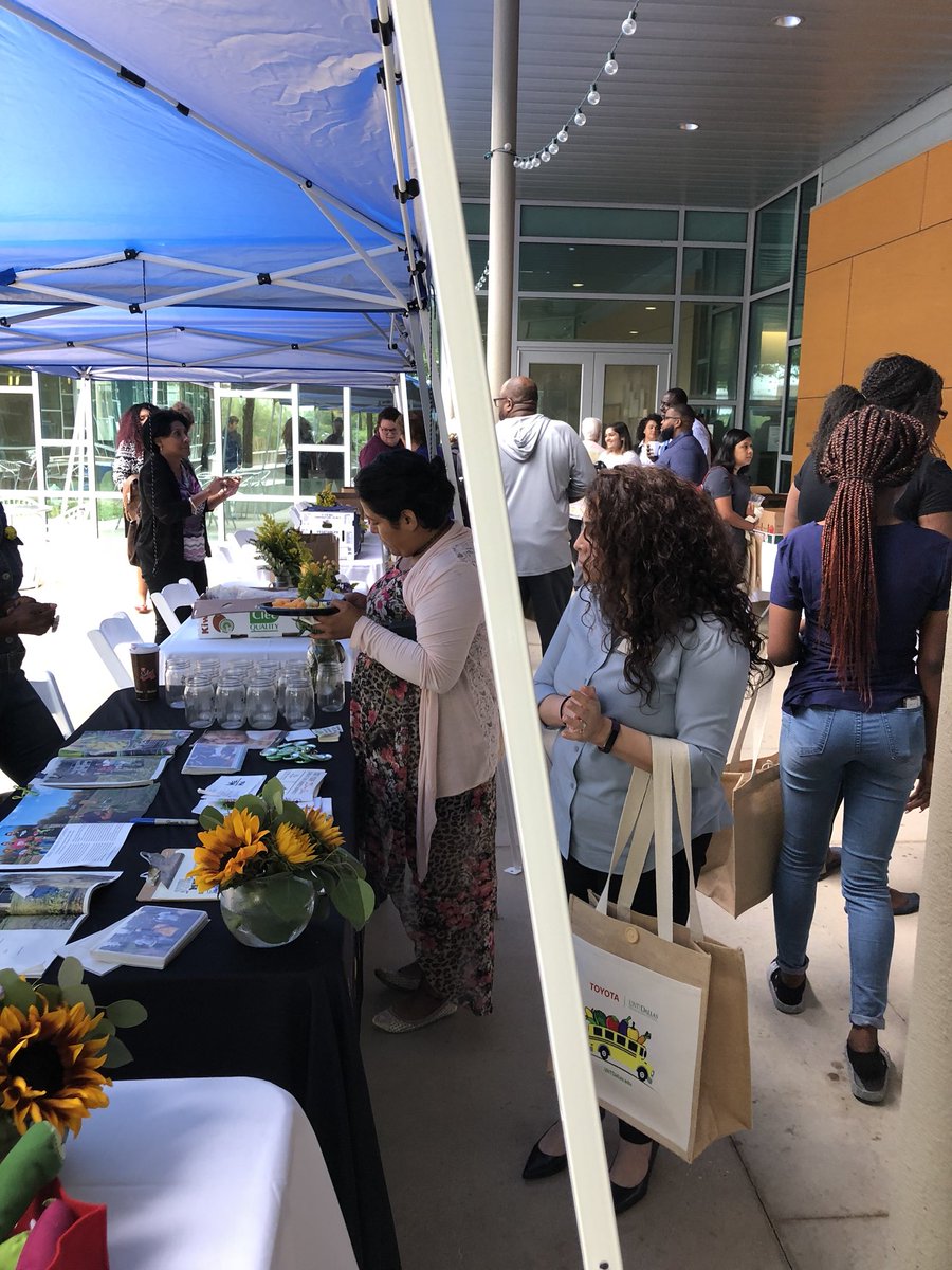 UNTDallas's tweet photo. Outstanding launch of the Fresh Food Mobility Market initiative with our great partners @Toyota and @dartmedia! Huge hand to #UNTDallas prof @KellyVargs for making this possible &amp; providing southern Dallas with much needed access to #freshfood. #MobileMarket
#BlazeYourTrail🐆 https://t.co/ztiZPiBkEa