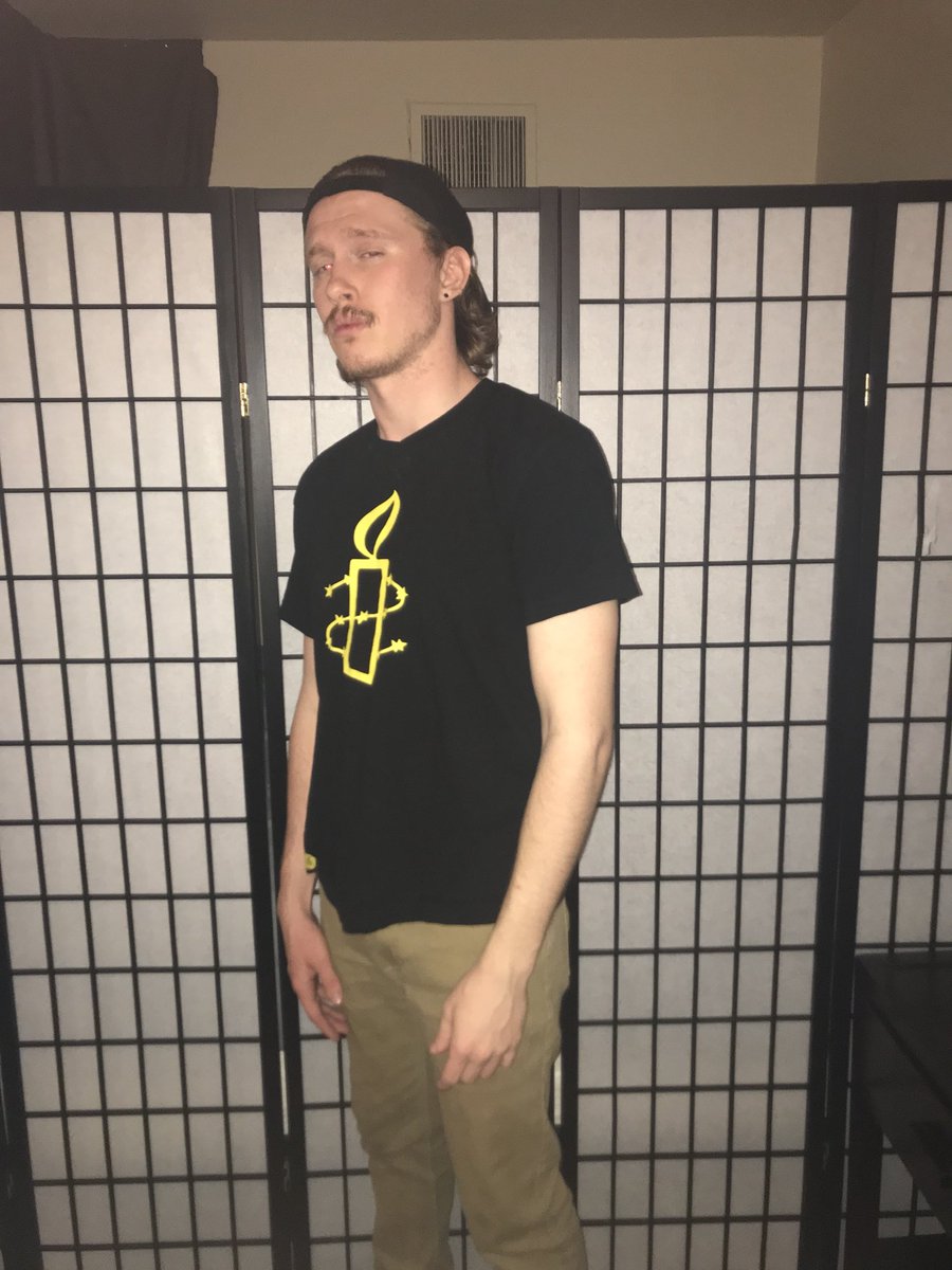 HardRockJoe69's tweet photo. 🤔 https://t.co/oZvTc1tua3