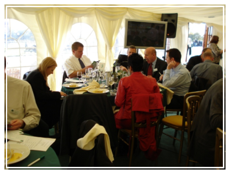 1stThursdayClub's tweet photo. @1stThursdayClub we are now down to the last few tickets for next months #HorseRacing at #Colwick Racecourse.  If you would like to attend the #ConstructionDay event tickets can be bought here https://t.co/7ETYzA5Jke https://t.co/p91ge9eGeB