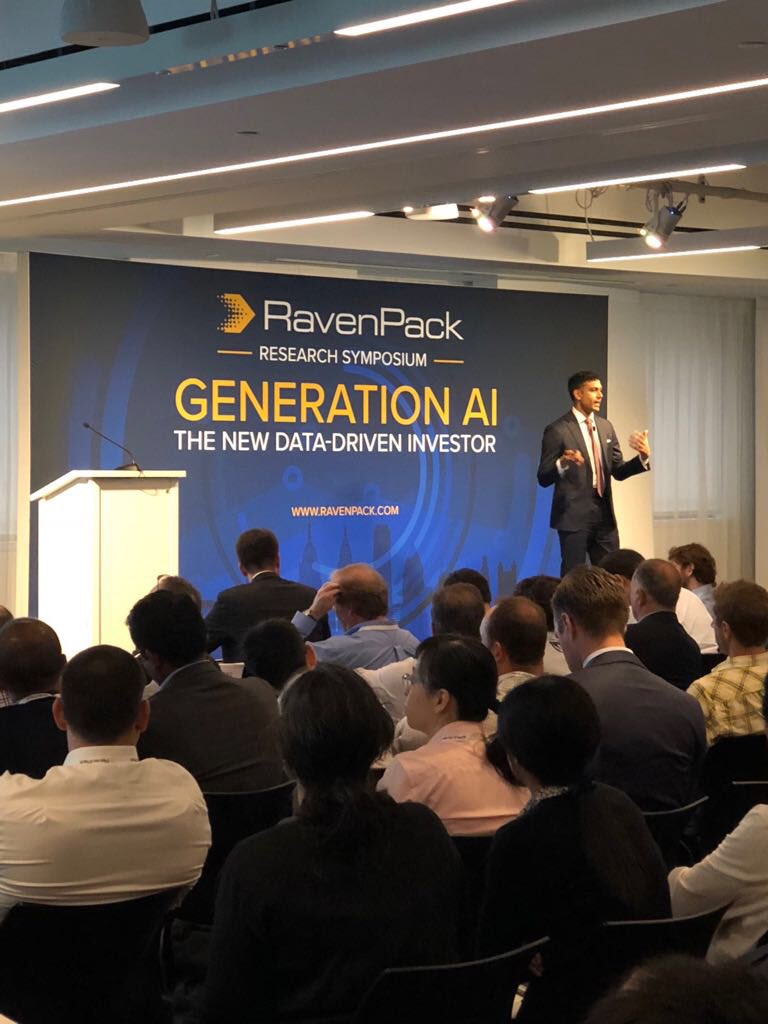 CrosbieKevin's tweet photo. Ronnie Shah talks about calculating the Fundamental Acceleration as a way of valuing stocks #GenerationAI https://t.co/KByQGaezT2