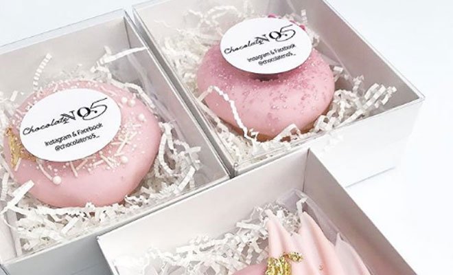 Gift Boxes

A good way to show your love to your bestie is pop the question on a cupcake! Your dainty cupcake can be decorated and embellished with lovely icing to make the bun almost too pretty to eat!