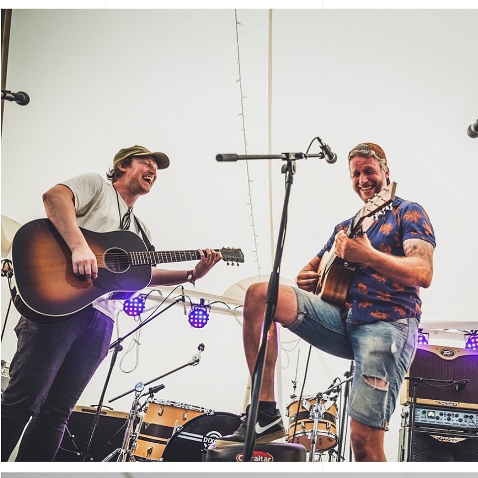 Back at <a href="/CrowdofFavours/">Crowd of Favours</a> TONIGHT  from 8pm.... choose love, choose creativity, choose music. 
*get in touch if you fancy playing