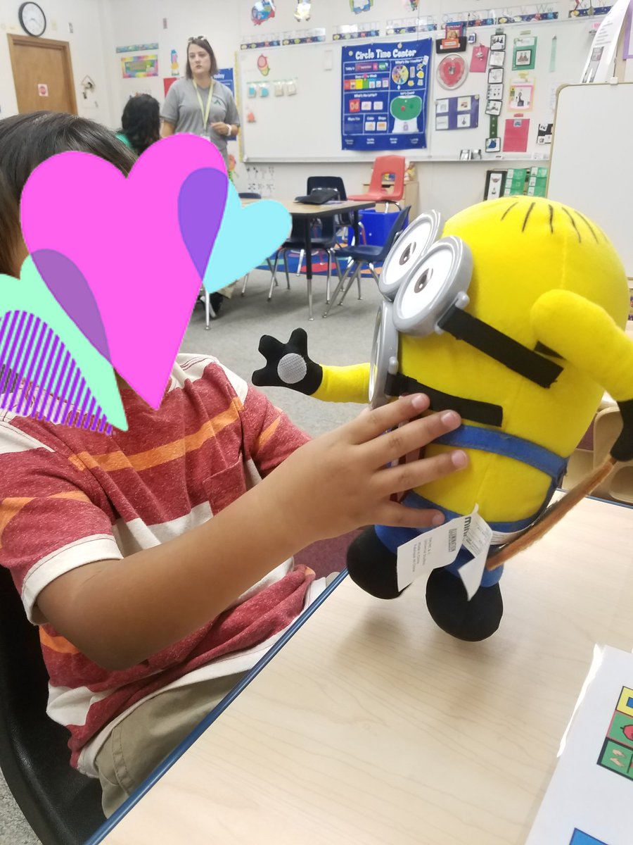 SLP_Abby's tweet image. Great morning learning about requesting &amp;amp; sharing with friends! #PPCDRocks #saymorewithcore @Cheri_Mouden #DMEPPCD