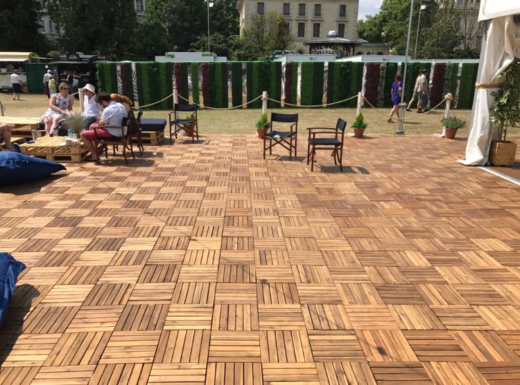 ClickDeck's tweet image. Can you use our #deckingtiles for your event? #clickdeck #eventflooring #notools #event #exhibition #expoprofs