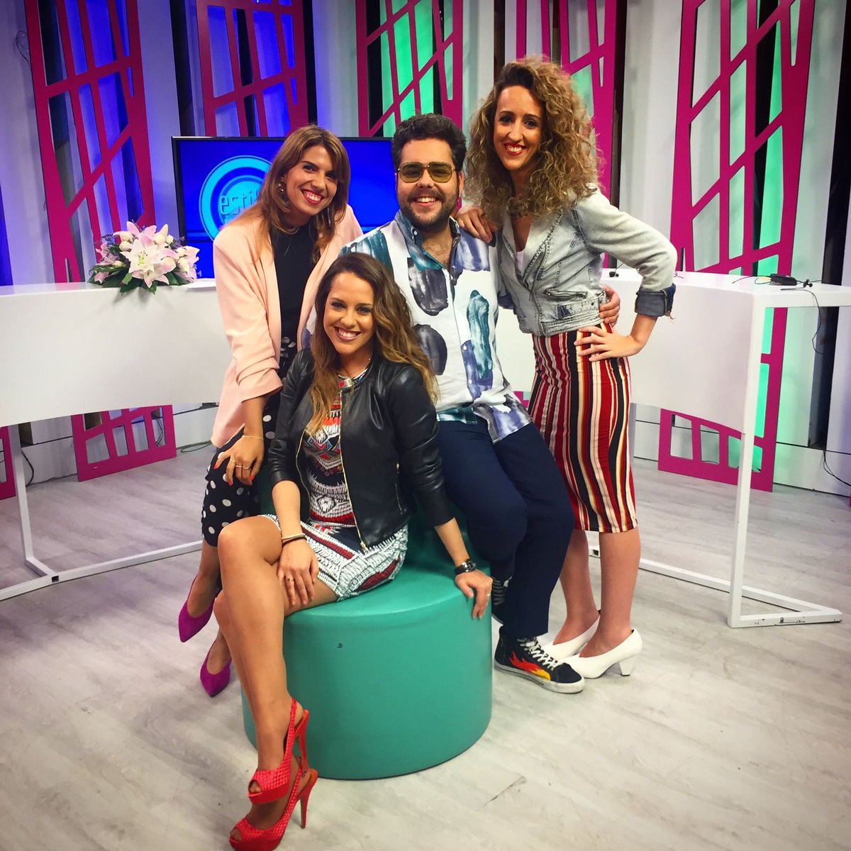 🧥🧤🧣👞 A partir de hoy volverás a tener estilo... 👢📿👚👖

🤗 ¡¡¡VUELVE 🏖️ <a href="/EstilMed/">EstilMediterrani</a> 🏖️!!! 👏

🕗 A las 20:00 🕗

🌞 Recordamos los mejores momentos de este verano en @TV_Mediterraneo 📺

<a href="/RaquelGTamarit/">RaquelGarcíaTamarit</a> <a href="/Carmenestaire/">Carmen Estaire</a> 

#LaTeleDeAquí #la8tv