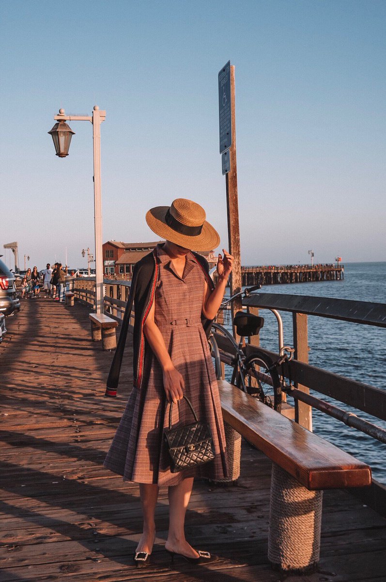 HallieDaily's tweet photo. New post: {TRAVEL TO STEARNS WHARF IN 50’S RETRO STYLE} https://t.co/8BjrlxhG83  .Thanks to @GalMeetsGlam for this lovely dress! Congrats on your beautiful Fall collection! #Outfit #travel #dress https://t.co/CWyxyhJaJ6