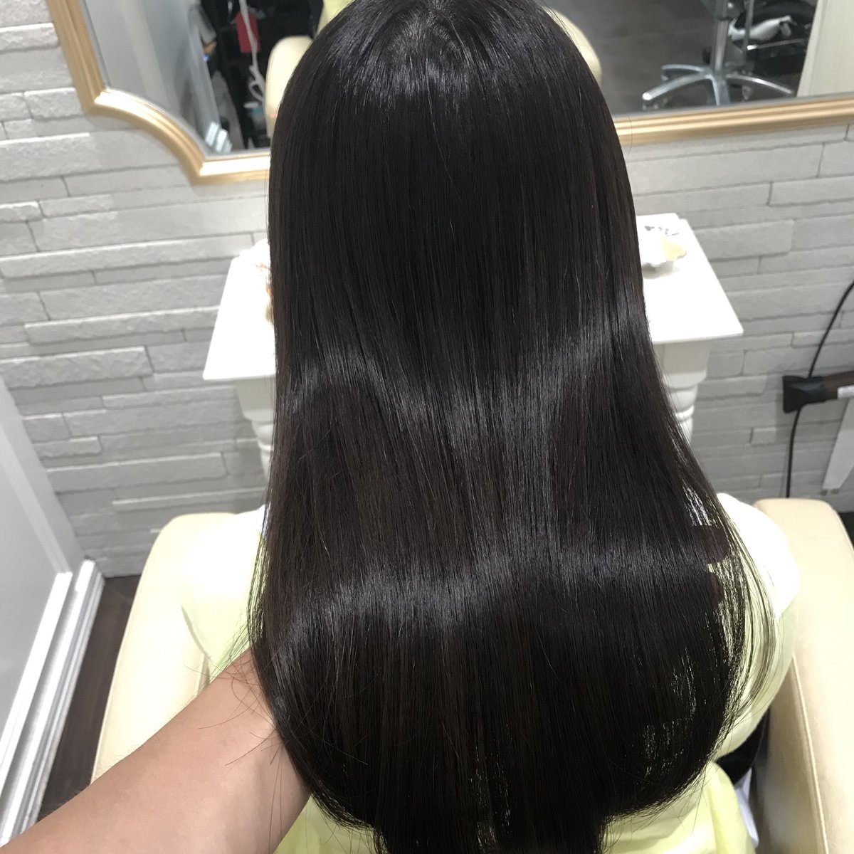 美容師 ヘアメイク 谷遼平 Ar Twitter ツヤツヤ縮毛矯正 長期的に来て頂いているお客様の髪質がどんどん良くなって嬉しい もちろん乾かしただけ ブローなし アイロンなし ストレートパーマ 髪質改善 トリートメント ルーティン 美容師 ヘアメイク 谷遼平 Ar Twitter ツヤツヤ縮毛矯正 長期的に来て頂いているお客様の髪質がどんどん良くなって嬉しい もちろん乾かしただけ ブローなし アイロンなし ストレートパーマ 髪質改善 トリートメント ルーティン