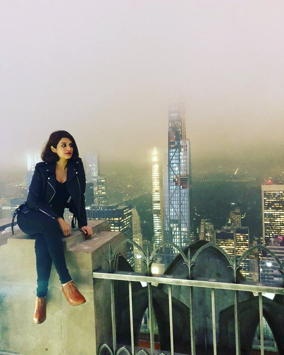 shraddhadas43's tweet image. On top of this world,literally and otherwise😊
#newyork #newyorkskyline #ustour #rockerfellercenter