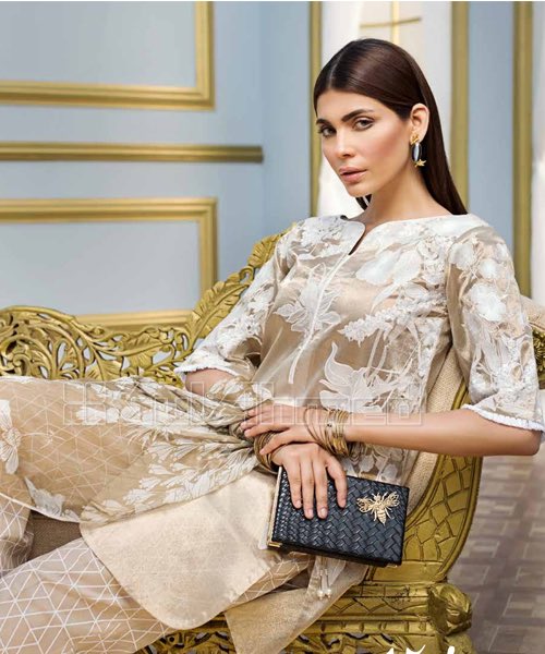 UjalahBoutique's tweet photo. ✨ LUXURY GUL AHMED OUTFIT BUY NOW ON https://t.co/lzZBtN9mLE✨
SALE PRICE:£84.99
ONE SIZE ONLY BUY NOW!!!
SIZE: L
#onlineshopping #online #uk #pakistanifashion #indianfashion #fashion #pakistaniclothesuk #indianclothesuk #clothes #clothesuk #buynowon #buynow #saleonnow #ujalah https://t.co/olcI3uXFzs