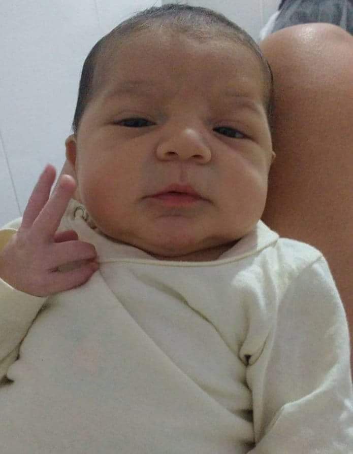 Merda1a's tweet image. "muda esse seu jeito senão vou me afastar de você" 

eu: