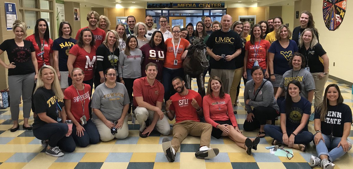 winterbottom132's tweet image. My staff rocks! Always so supportive of our school, students and community!
#wearebettertogether #collegeshirtday #AVIDized
