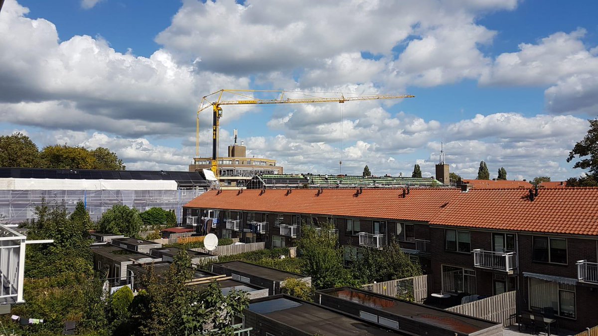 Bouwen in ketensamenwerking betekent ook de handhaving van gemeente Vlaardingen betrekken. In goed overleg is alles mogelijk, ook in drukke wijken. <a href="/BIKbouw/">BIK bouw</a> project 2nd skin Indische Buurt @waterwegwonen #ketenpartners #samenwerken