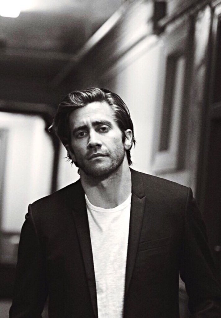 Movie Graf on Twitter "Şu ana kadar Batman rolü için; Jon Hamm, Jake