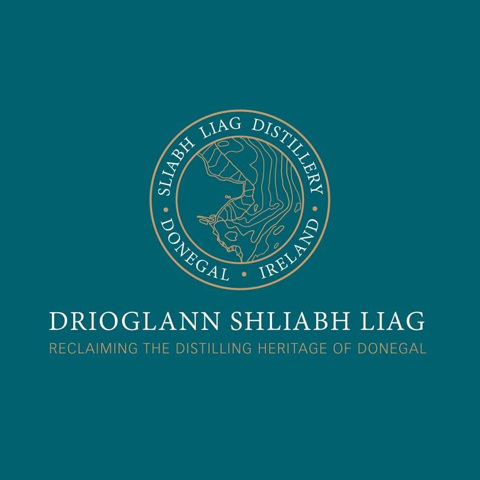 boutiquebarshow's tweet photo. Donegal in Ireland is a place apart, the @SliabhLiagDistl roots are in local legend and folk tales. Simple philosophy: liquids and recipes that have strong local provenance and striking designs that challenge conventional codes. Visit them at #BBS2018 discover #Ireland https://t.co/qD7LmnmuDk
