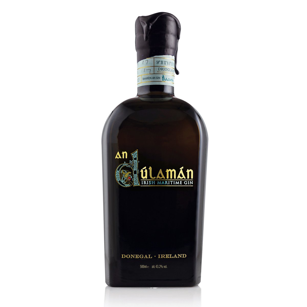 boutiquebarshow's tweet photo. Donegal in Ireland is a place apart, the @SliabhLiagDistl roots are in local legend and folk tales. Simple philosophy: liquids and recipes that have strong local provenance and striking designs that challenge conventional codes. Visit them at #BBS2018 discover #Ireland https://t.co/qD7LmnmuDk
