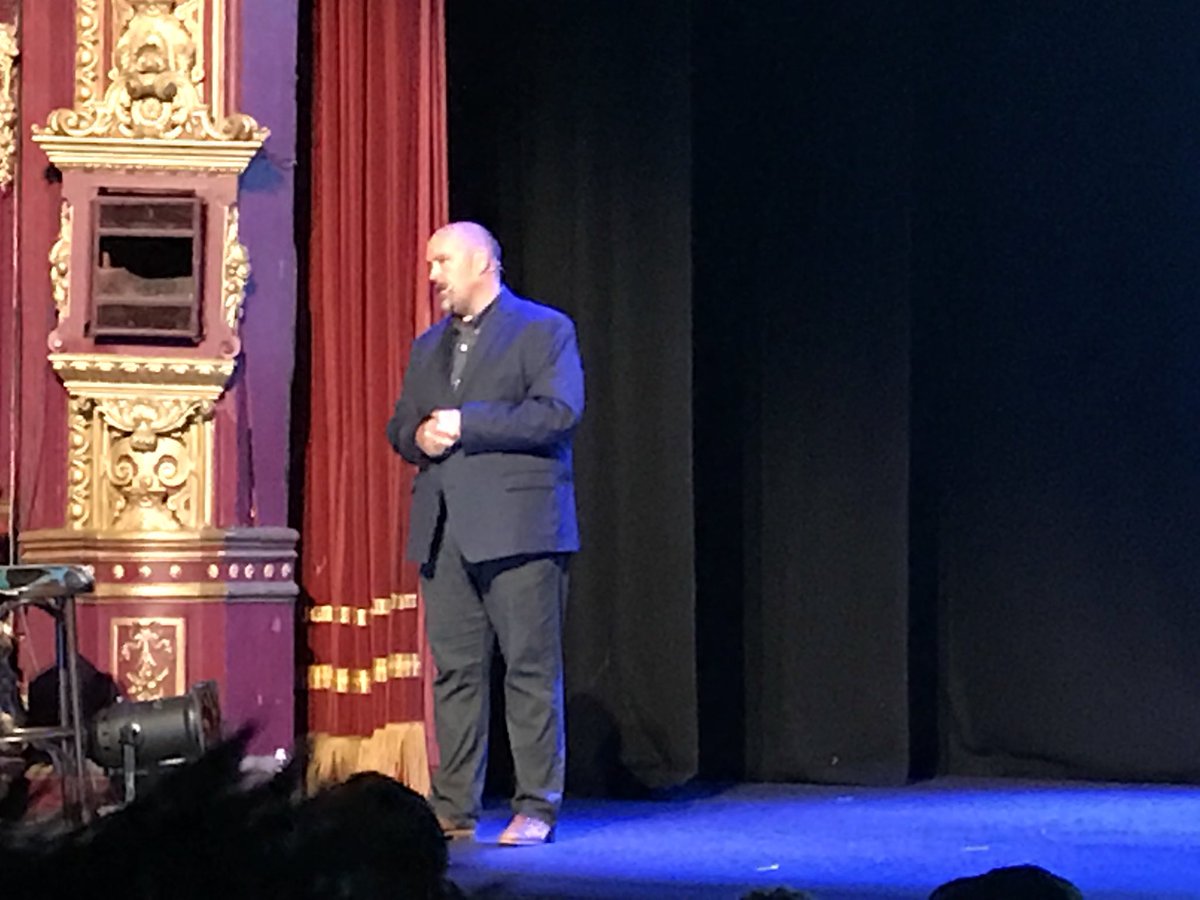 wademacp's tweet photo. My friend &amp; mentor @ChiefMNolan killed it this morning with a very reflective talk.

Thanks to change leaders like Mike &amp; @jdheffern, there’s a large contingent of #CanadianParamedics travelling internationally, collaborating and taking ownership for their profession. #EMSG18 https://t.co/yLQb9xHba3