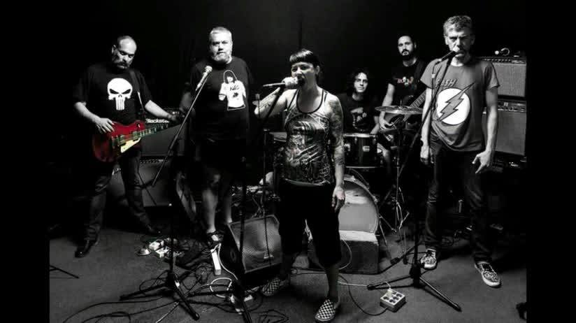 FestGuano's tweet photo. Sudor/Funk/Provocación/Punk/Denuncia/Rap. Habiendo pisoteado escenarios en Alemania, Francia, Marruecos y toda la Península, LAS RATAS se acercan al Guano Fest. 
Venta de entradas:
*TOMATICKET:
https://t.co/dSmfjPVasG
*WEB GUANO FEST:
https://t.co/DvH8Rvrygb https://t.co/IAui9mjhzf