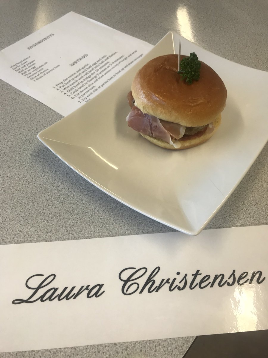 Balweariefood's tweet photo. S4 Hospitality ‘Brilliant Burger Competition’ 🍔 - Miss Wishart’s winners! 🥇 Isla Roy 🥈Laura Christensen🥉Joanna Ramzy! Well done! 👏🏻 #celebratingsuccess #hospitality #burgercompetition #ScotchBeef #ScotchLamb #qms @BalwearieHE @BalwearieHigh @qmscotland https://t.co/o1SmHlZj28