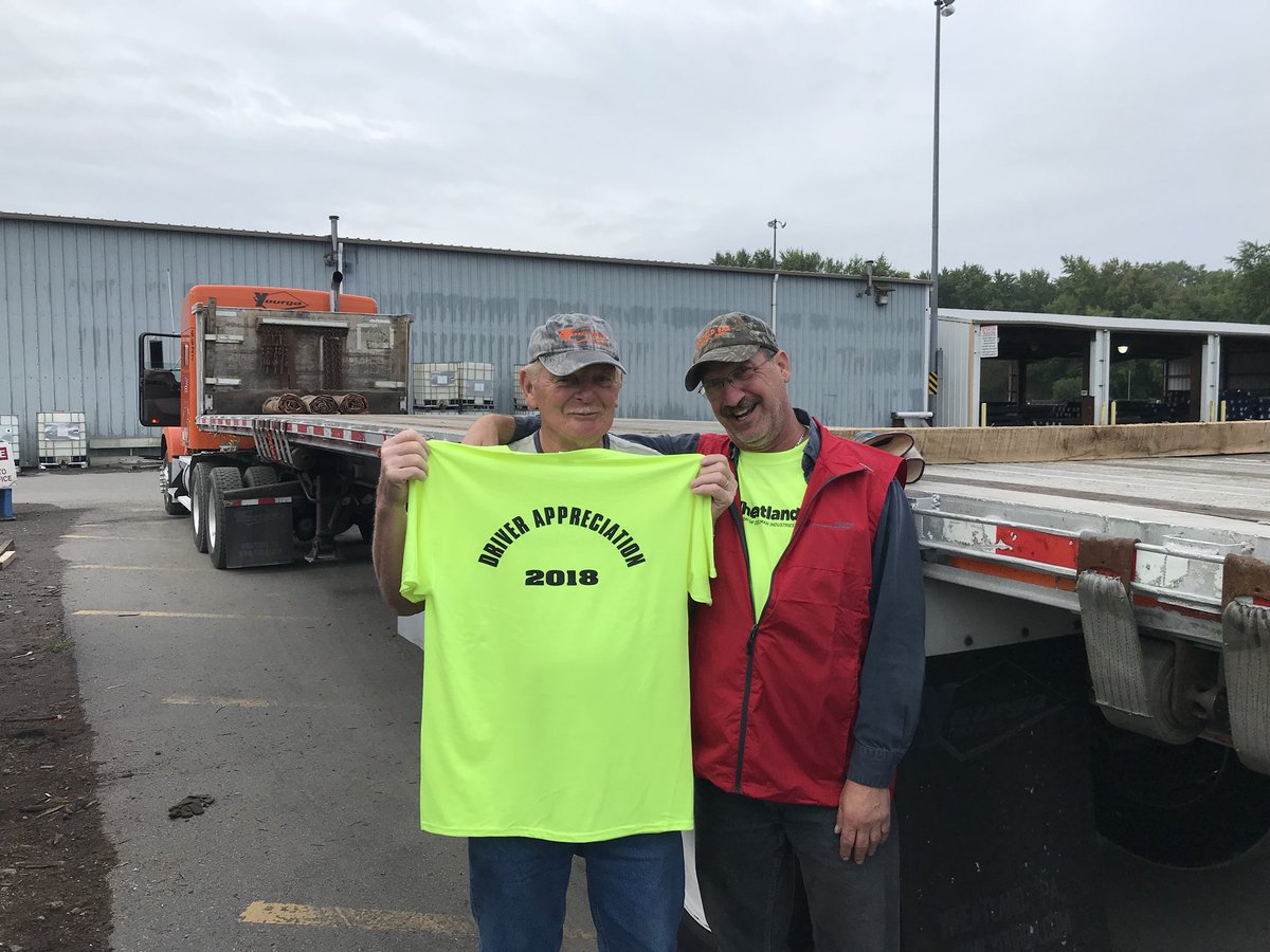 Yourga trucking driver Paul. W.  79 years young & still hauling our freight!   Thank you Paul!
@WheatlandTube @ZekelmanInd #TDAW #ThankADriver #TruckDriverAppreciation #YourgaTrucking