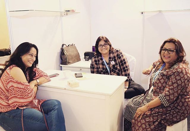 deepinteg's tweet photo. Some precious moments with my favourite people!!😊😊Some precious moments with my favourite people!!😊😊 https://t.co/ScDB6VMQM3