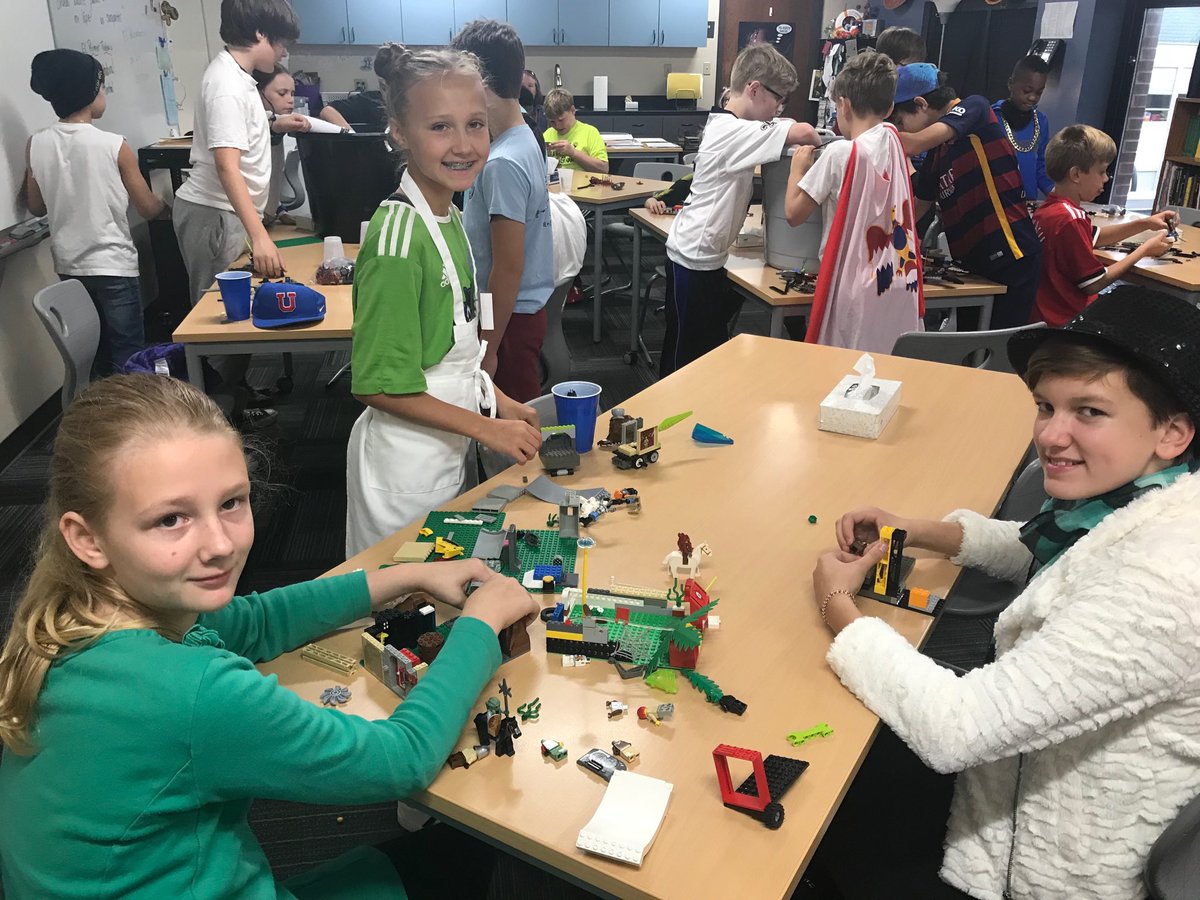 GSLMiddleSchool's tweet photo. Some “famous celebrities” having some fun with Legos during middle school spirit week. https://t.co/NCOCVkDjCQ