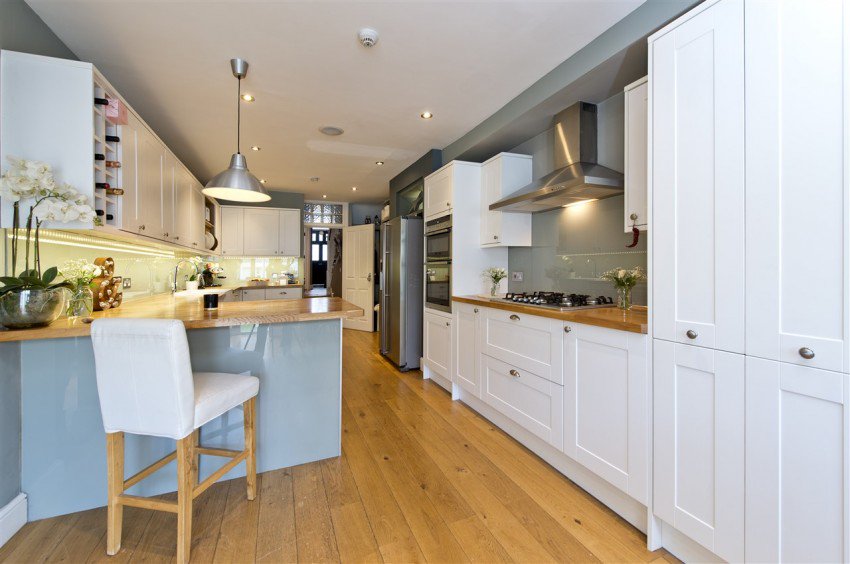 KerrAndCoEA's tweet photo. #PropertyForSale
PENNARD ROAD, SHEPHERD'S BUSH
Guide Price £1,450,000 freehold
More info at:
https://t.co/WM3370IaQr https://t.co/YXwsZxe874