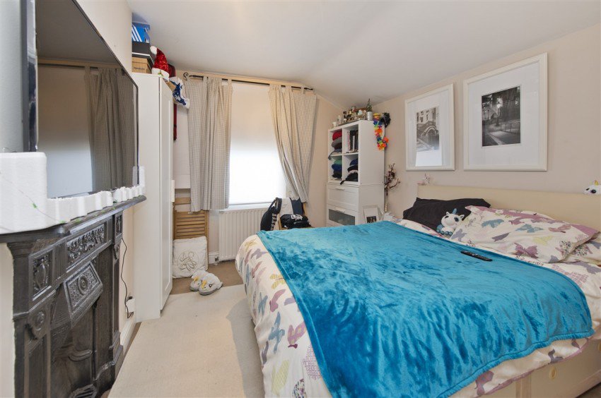 KerrAndCoEA's tweet photo. #PropertyForSale
PENNARD ROAD, SHEPHERD'S BUSH
Guide Price £1,450,000 freehold
More info at:
https://t.co/WM3370IaQr https://t.co/YXwsZxe874