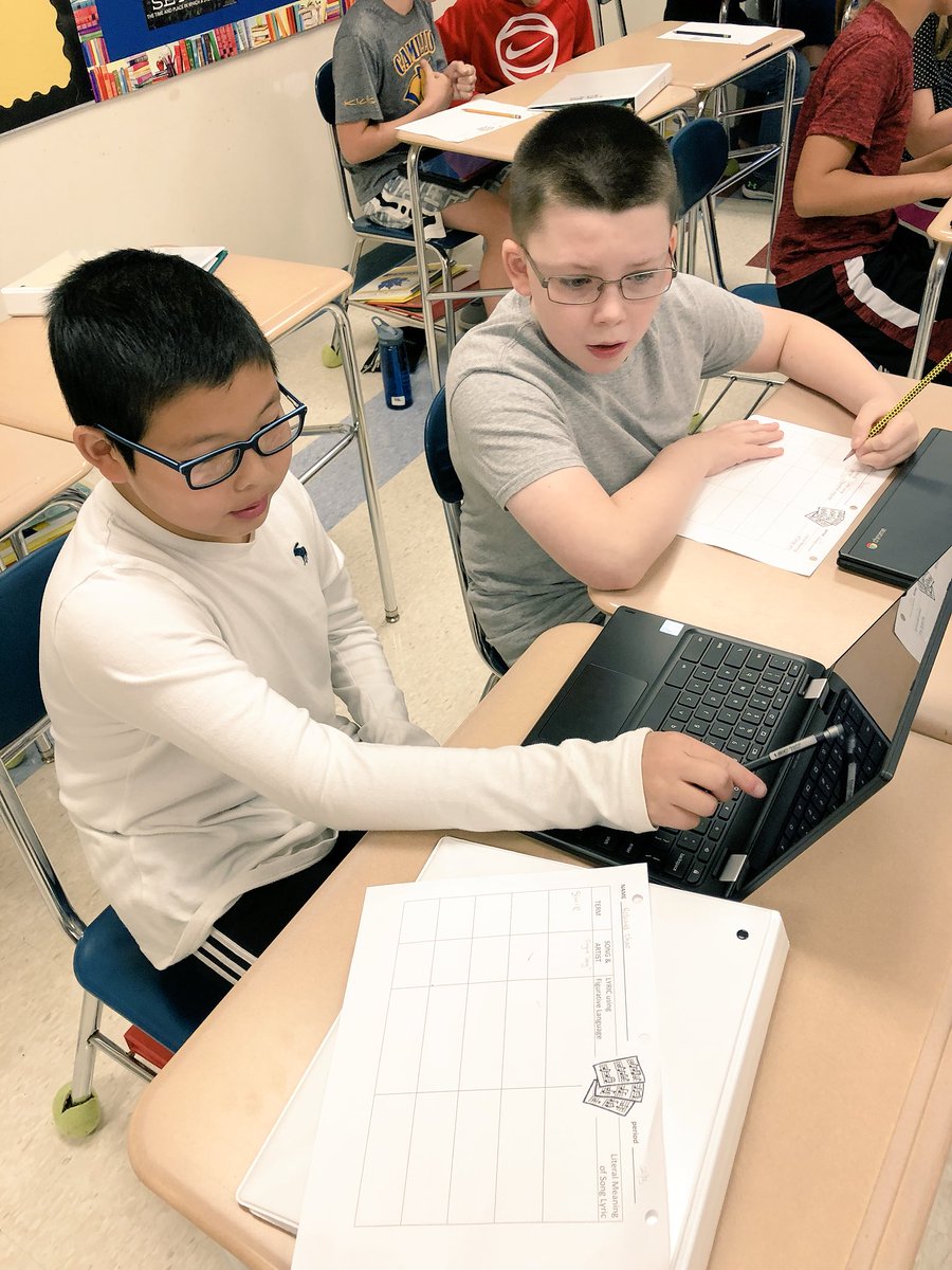 Sdunham72's tweet image. Rocking out in ELA 🎼 Students finding songs that use figurative language #simile #idioms #hyperbole #metaphor #onomatopoeia #alliteration #personification @WestGeneseeCSD