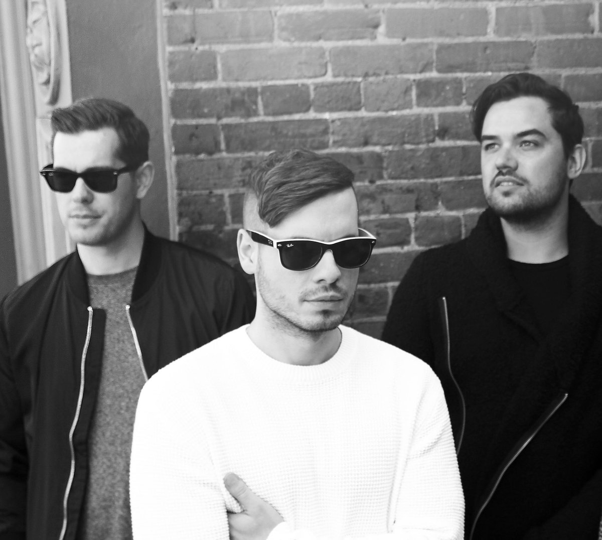 Lately we’ve been focusing on the 3 of us and what we want to achieve as a band, and out of our music. Feeling refreshed, we’ve been happy to get back to #songwriting and hone in on our identity as a group. We got sick new tunes coming! #NewMusic #recording #Indie #walkwaves