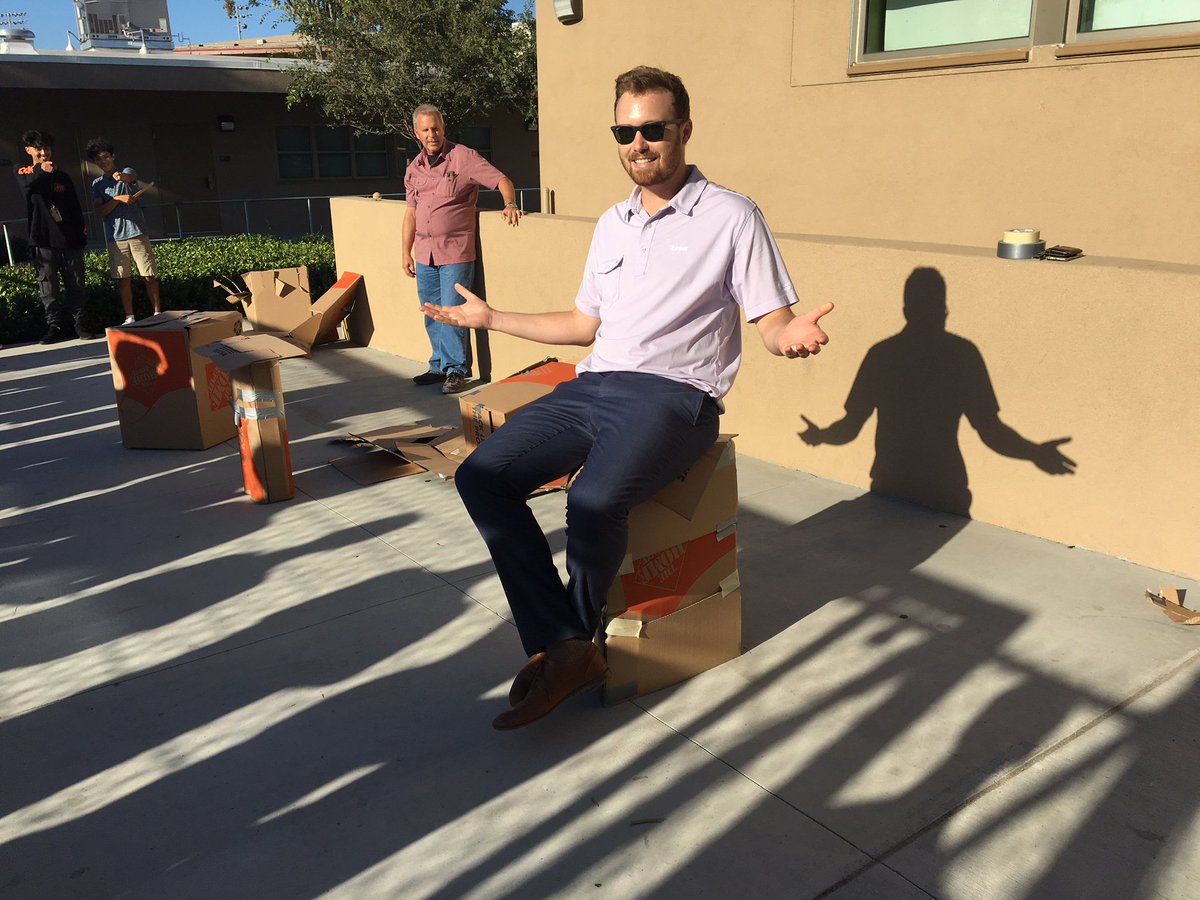 helixaspire's tweet photo. Cardboard Chair Challenge @helixaceclub yesterday!

#helixedge #helixaceclub #helixcharter https://t.co/lkP49Wx9sh