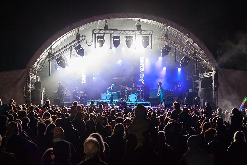 REVIEW: <a href="/FeederHQ/">Feeder</a> and <a href="/MelanieCMusic/">Melanie C / Mel C</a> headlined an AMAZING <a href="/CamperCalling/">Camper Calling</a> during the August Bank Holiday weekend. Find out more and check some amazing shots 👉🏻 buff.ly/2MjarLl