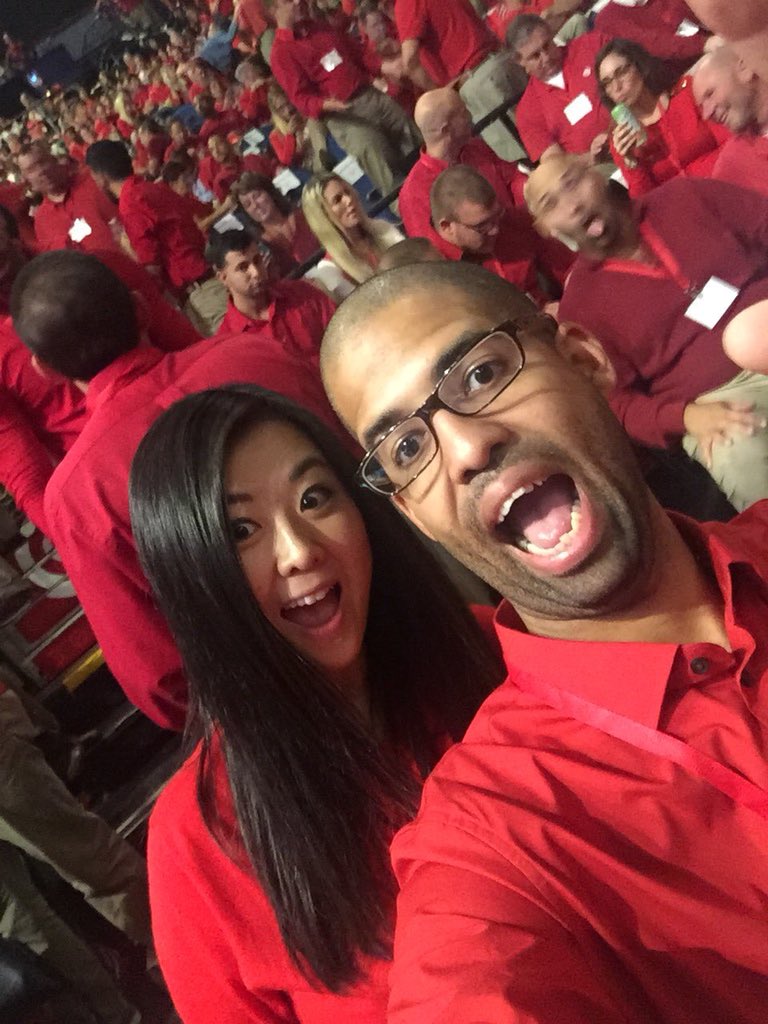 Year 3 with this clown as my roommate @Victor_TGT “king of the re-tweet” #FNM #FNM18