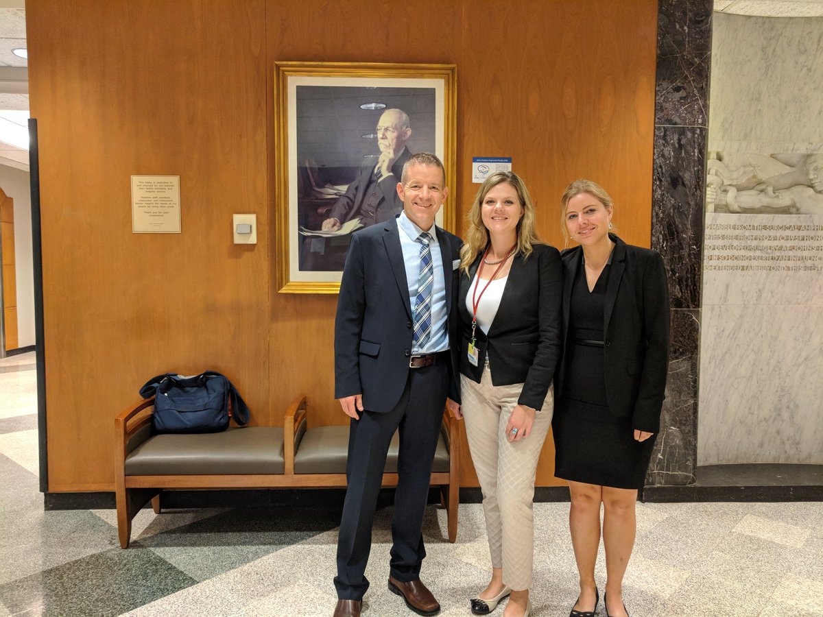 Teviah Sachs tweet media