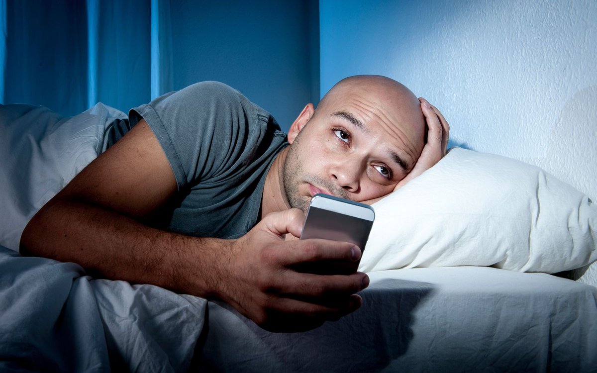 DoDPeerSupport's tweet image. Power down your smartphone and get some good sleep: buff.ly/2wXEgMA
 via @ARNGHealth.