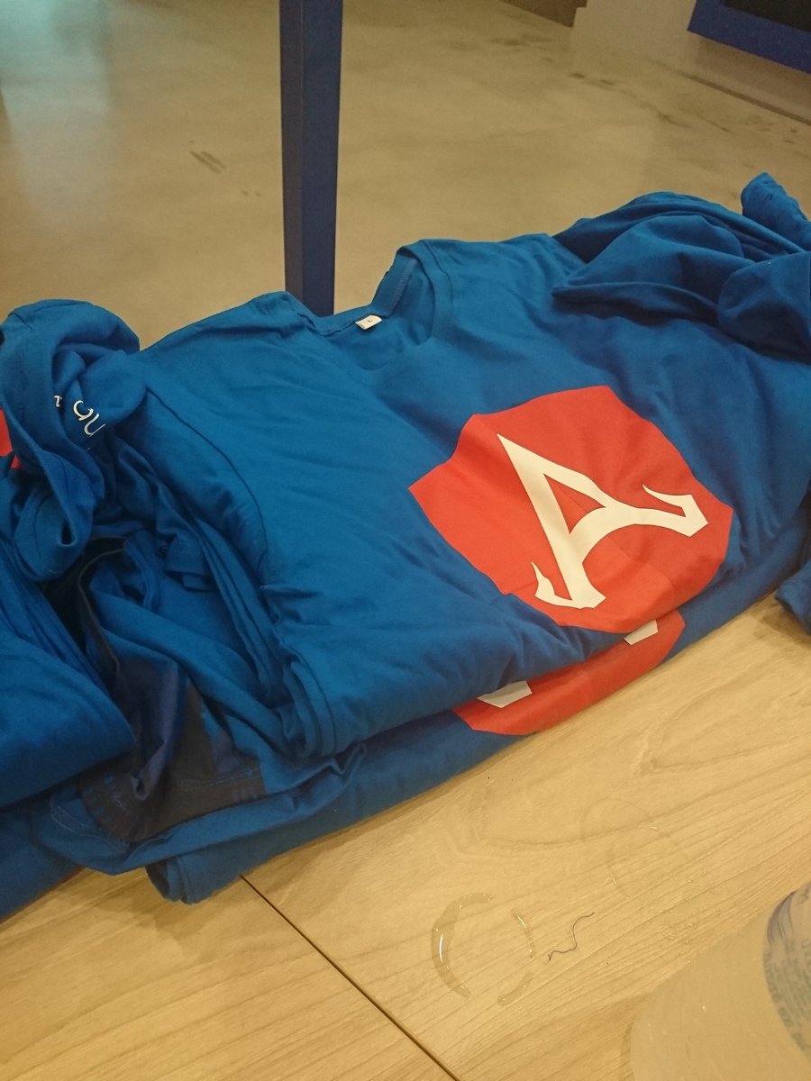sarunint's tweet image. We are prematurely celebrating @Angular 2nd birthday with ng-snack, ng-shirt, and ng-sticker at our Angular meetup!