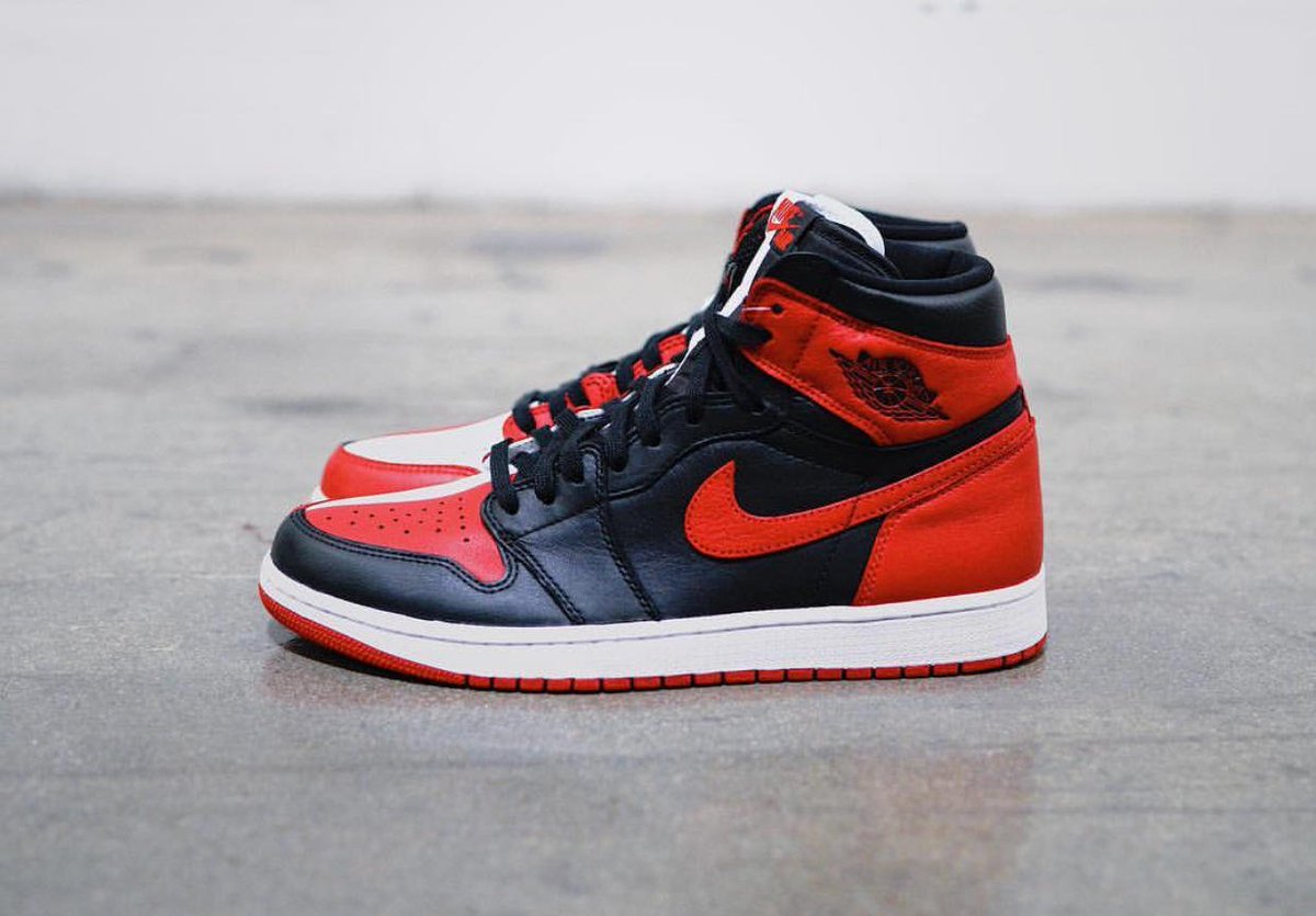 all black 12s finish line