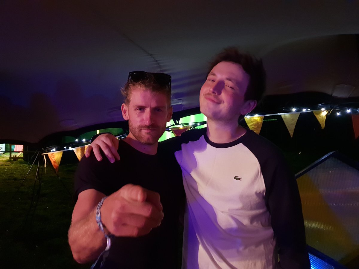 LoadingTomDon's tweet image. I think me and @levvis are gonna be the best of friends one day.