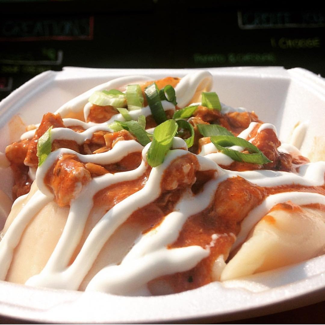 Liberty Village today 11.30am to 1.30pm 
Butter chicken Pierogies????? YES PLEASE! 😌 
#mrpierogi #libertyvillage #torontofoodtruck #lunch #foodie #torontoeats