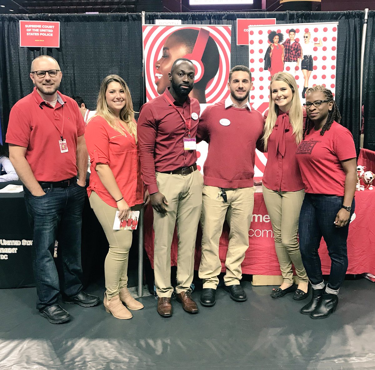 Looking for talented leaders to join our Target Stores and Flow Center at <a href="/RutgersU/">Rutgers University</a> ! 🎯 #WorkSomewhereYou ❤️