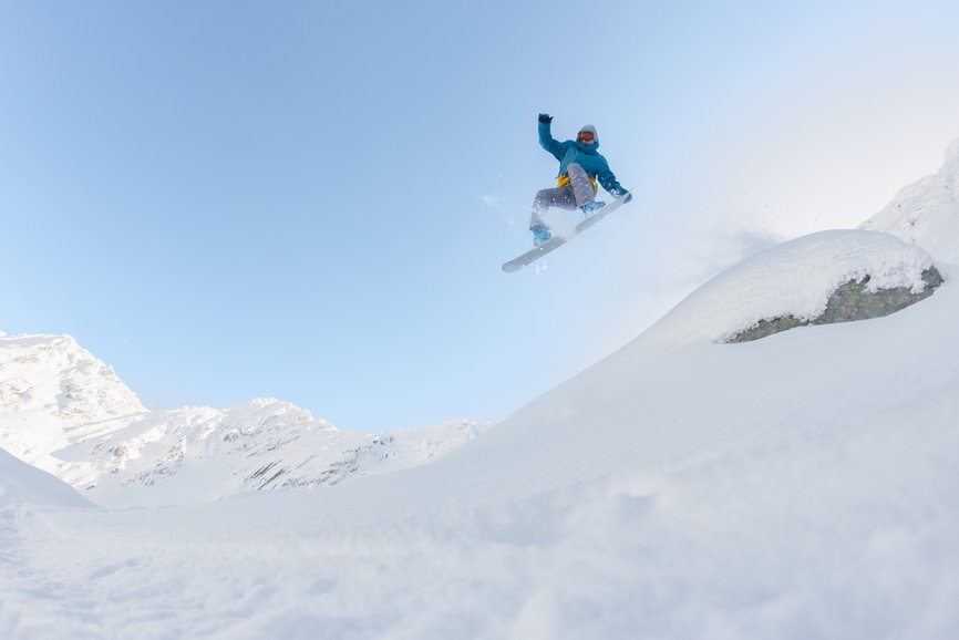 rise_festival's tweet image. TIP #1Make the most out of your ticket 💌 Not often do you get a week of world class acts alongisde some of Europe's best snow for just a deposit of £59. Snap up your ticket before price increase #RISE2018 #AdventureAwaits