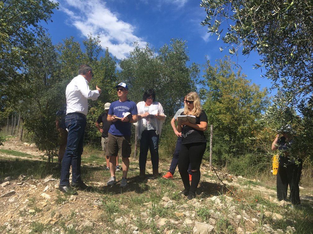 chianticlassico's tweet photo. More images from Rocca di Castagnoli, amazing time with the guys of the #ChiantiClassico Boot Camp @DrinkEatLove #ccbootcamp #GaioleinChianti #GalloNero https://t.co/g925CWohBC