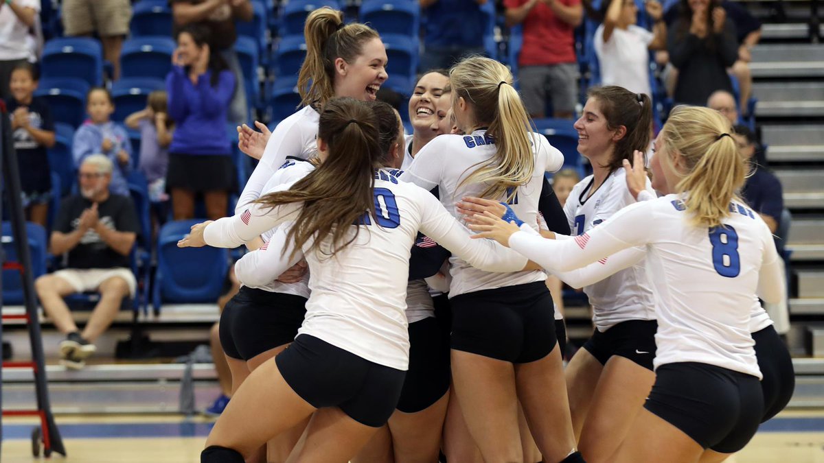 🚨UPSET ALERT! Another #D2VB upset in the books as No. 10 West Florida is defeated by unranked Alabama-Huntsville, 3-1 (15-25, 27-25, 26-24, 25-17): on.ncaa.com/0912D2VB.