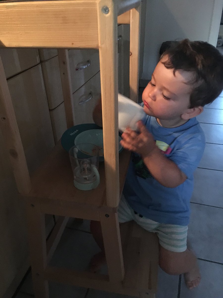 MMMontessoriOff's tweet photo. Quant à tour d’observation devient une table pour les repas #montessori #montessorimaispasque #motricitelibre #tourdobservation #tourdobservationmontessori https://t.co/ufZ4sjtd27