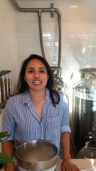 TweetsbyMatt's tweet image. Join us to GeekOut! for @AndrewGillum next Tuesday, September 18th in 12 locations across Florida! facebook.com/Geeks4Gillum/e… #Geeks4Gillum 📚🎮🎲💾!