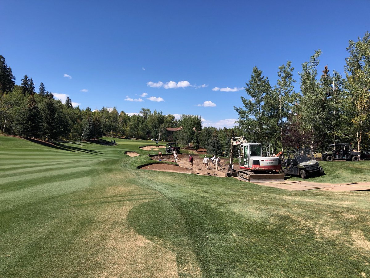 TotalTurfGS's tweet photo. Crew is off to great start on the Bunker Renovation at Maroon Creek GC, CO....first two holes shaped and ready for BBB polymer and sand......
#ttgsinthewest #faziogolfdesign @Billy_Bunker https://t.co/B78pQf3lFc