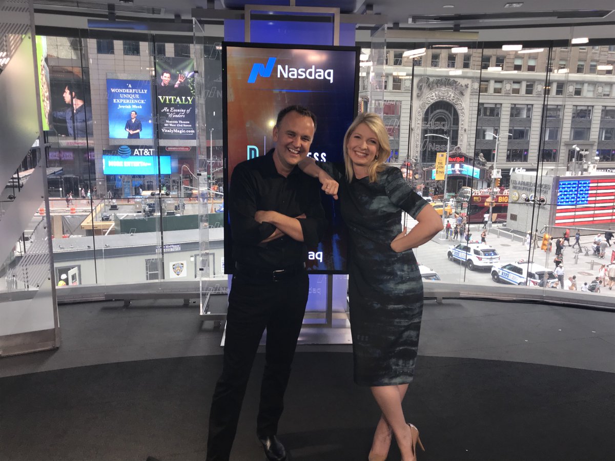 WorkWithVari's tweet image. Our CEO Jason McCann sat down for an interview with @bizrockstars about the #ActiveOffice. Watch the interview here: bit.ly/2Off2jc

Check out their website for even more: businessrockstars.com.