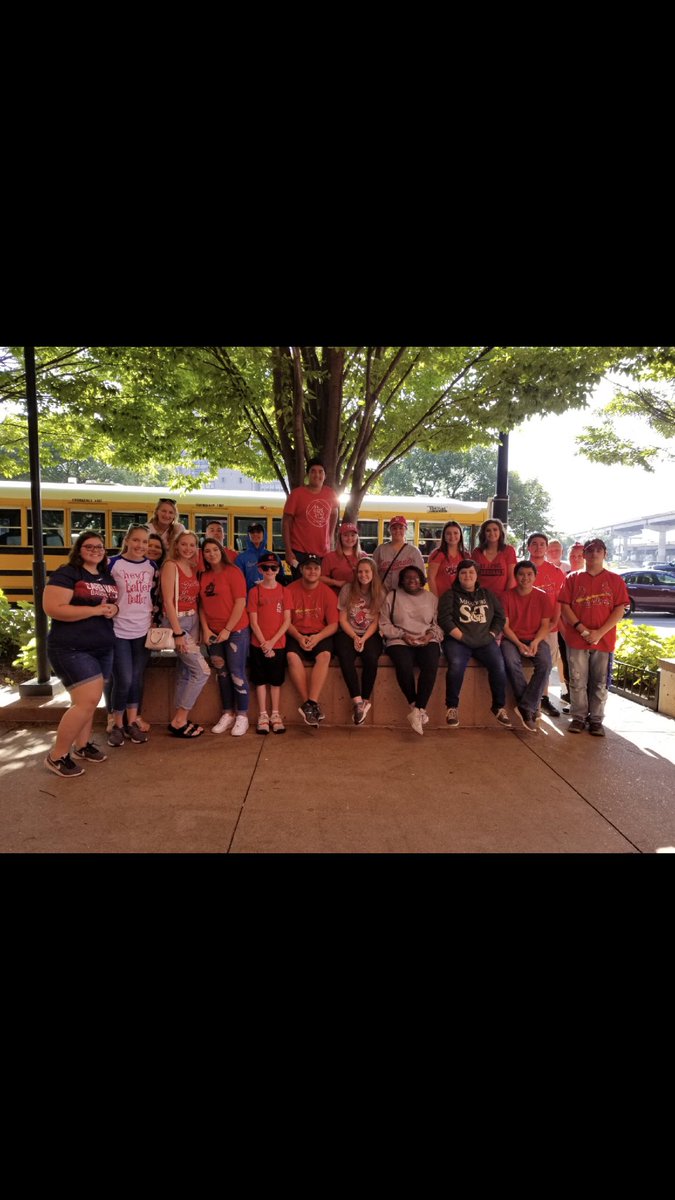 Central HS DECA/FBLA club participating in Career day at Busch Stadium and taking in a Cardinal game. #rebelsr3pride